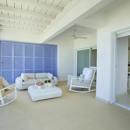 Seashore Villa